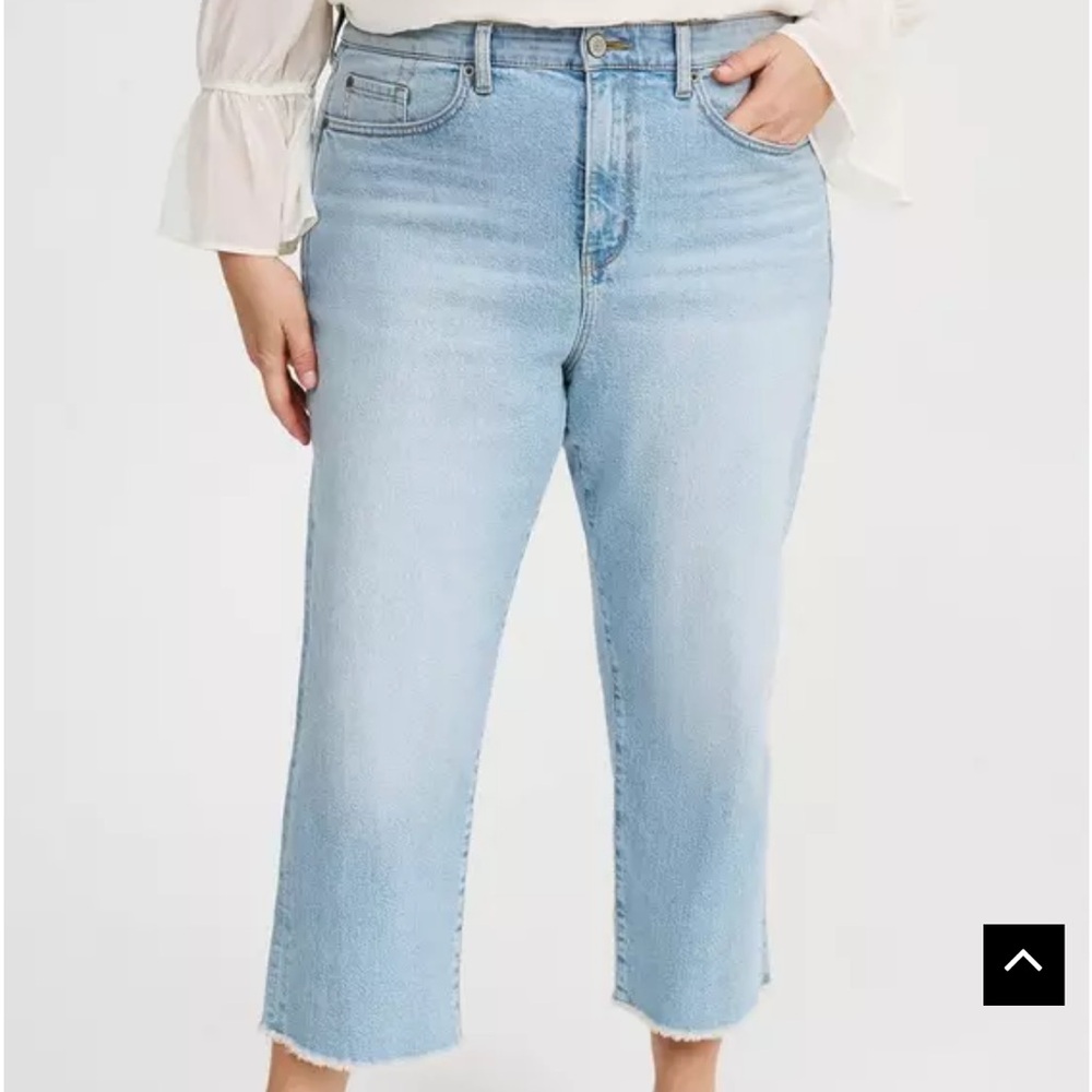 torrid Light Blue High-Rise Cropped Straight Jeans